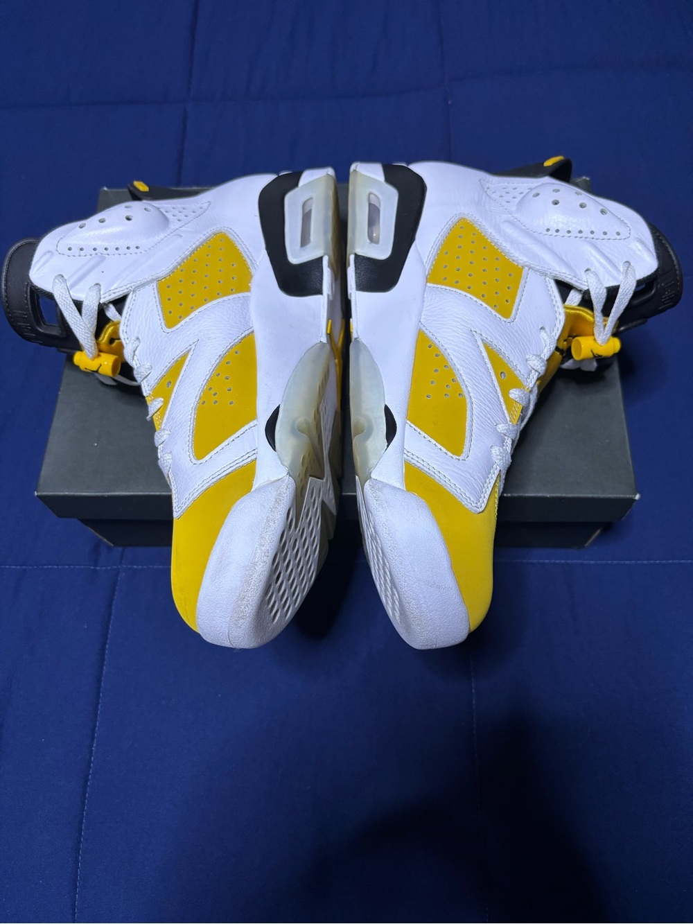 Jordan 6 Retro Yellow Ochre 2024 Size 10.5 - Picture 3 of 7